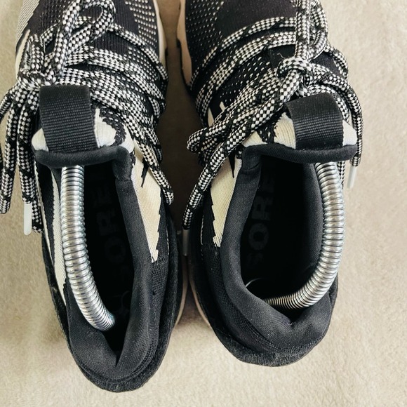 SOREL Kinetc Lace Sneaker Women 8 Black White Trainer Athletic Lace Up Shoes - Picture 6 of 10
